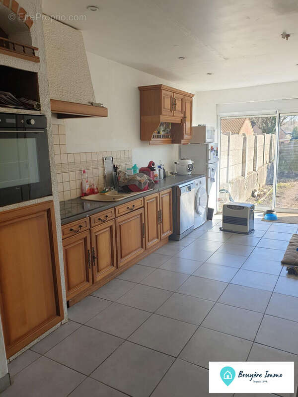 Maison à AULNOYE-AYMERIES