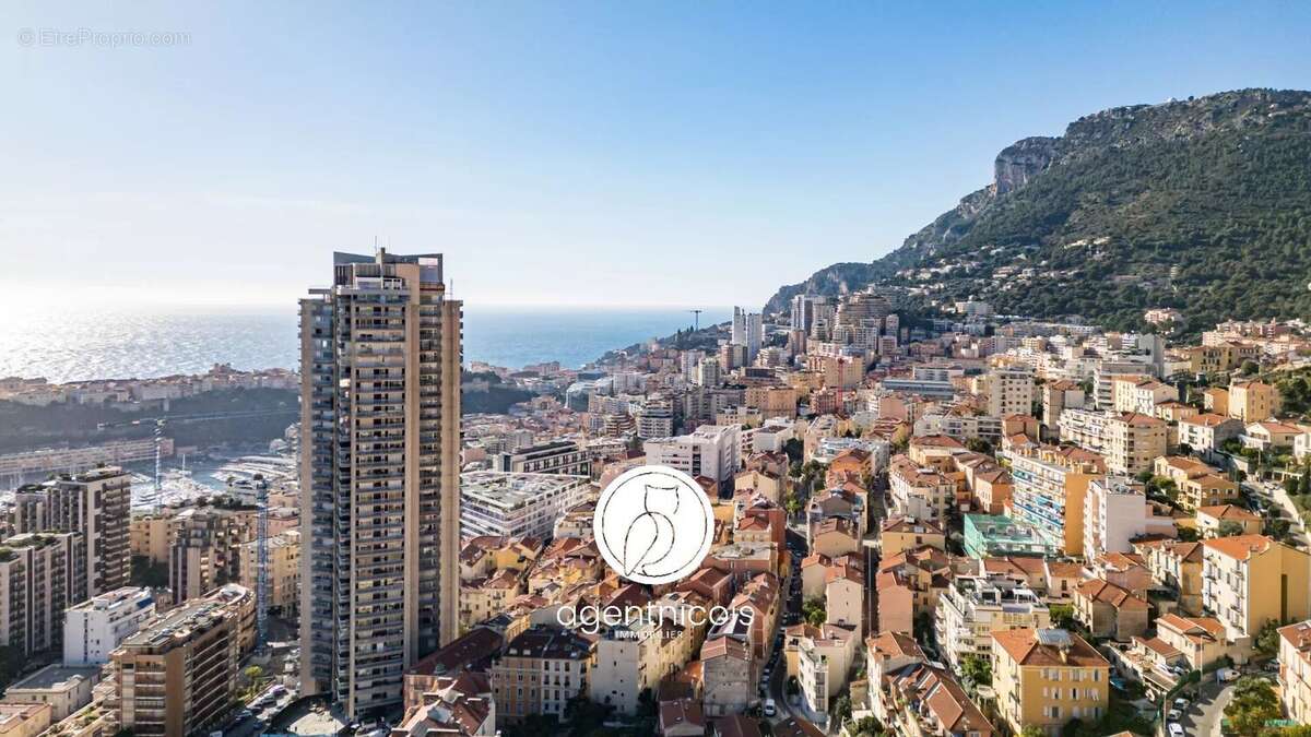 Appartement à BEAUSOLEIL