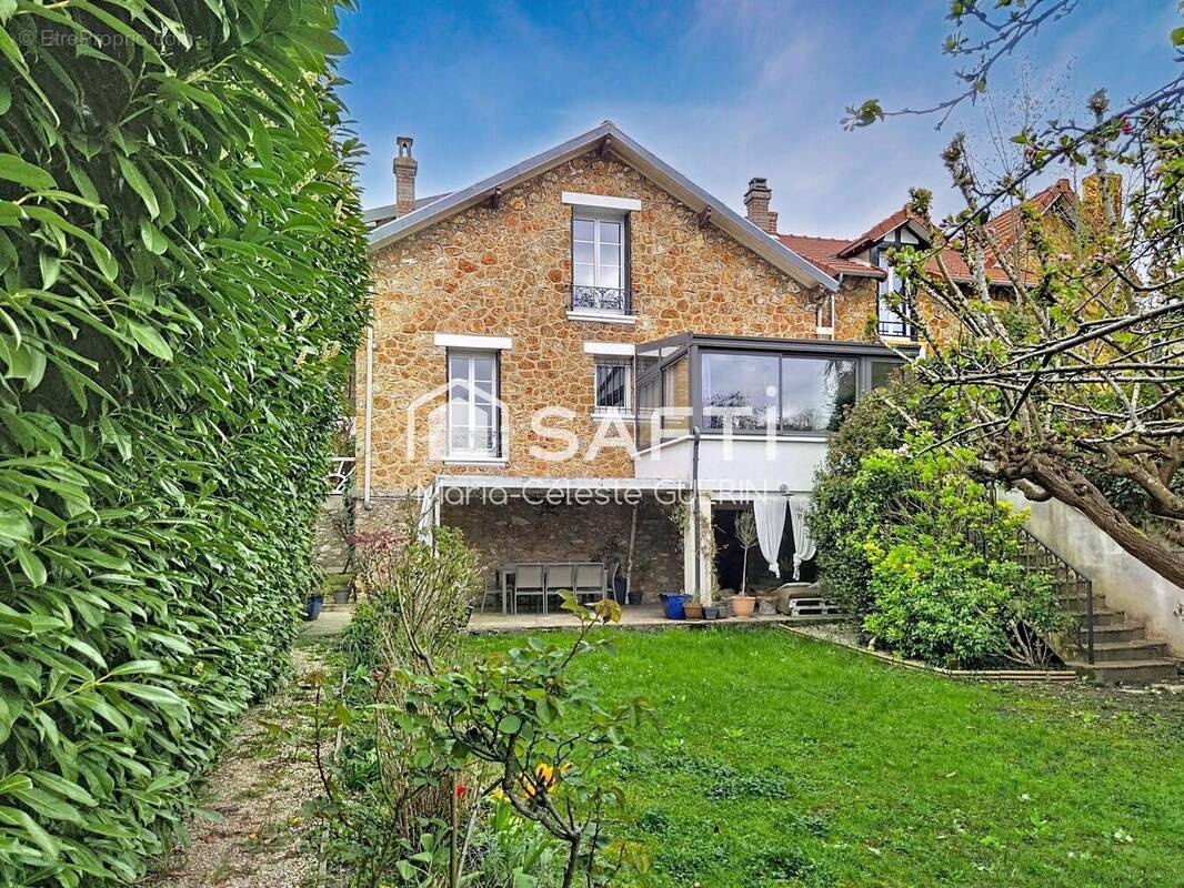 Photo 1 - Maison à HARDRICOURT