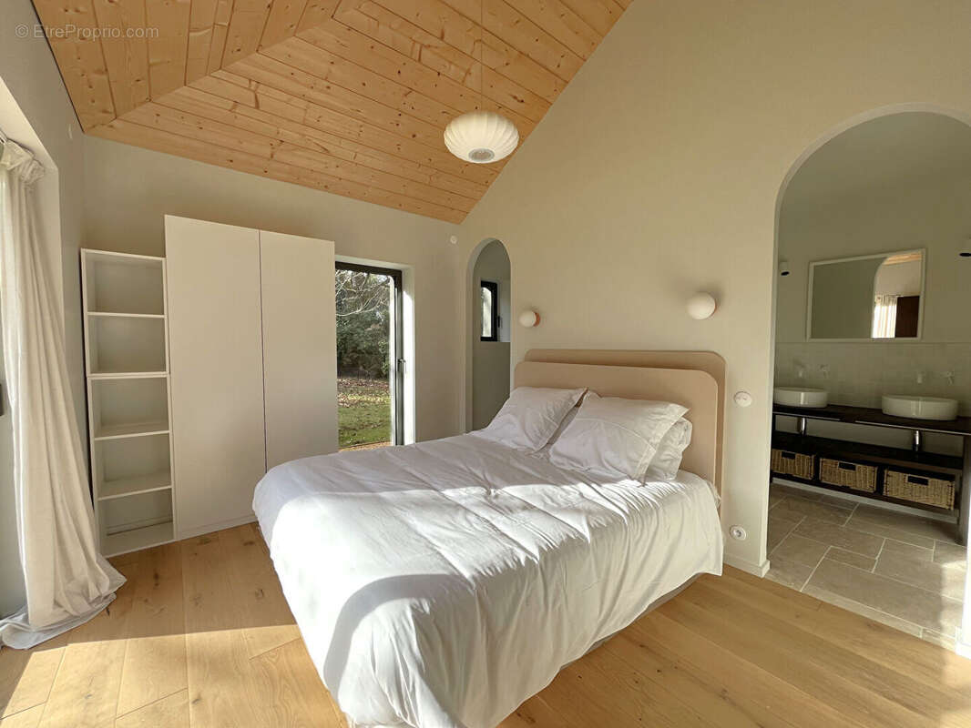 Maison à MOLIETS-ET-MAA