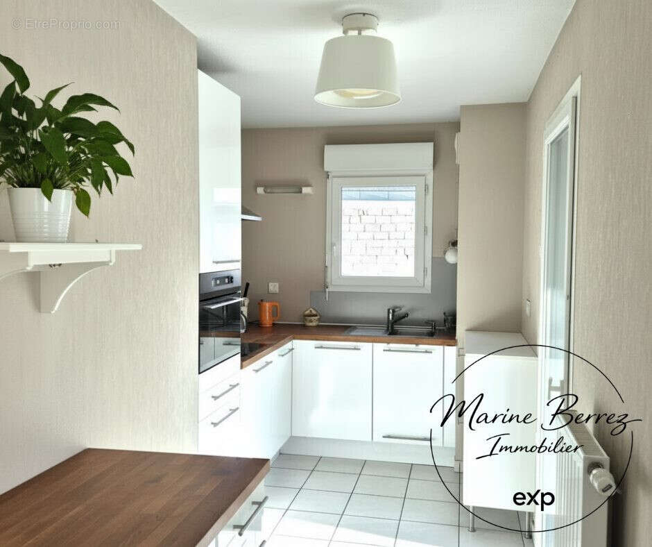 Cuisine - Appartement à CHAMBERY