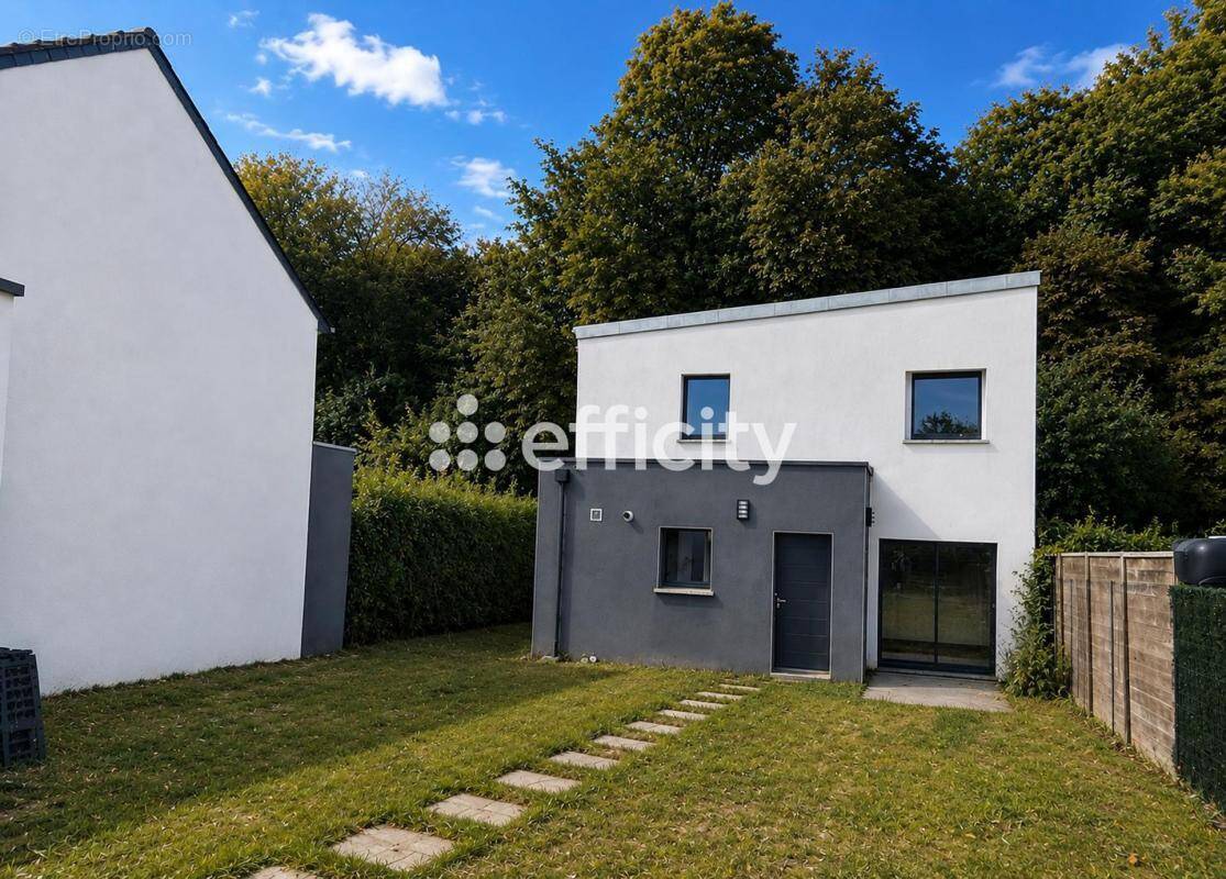 Maison à ORGERES