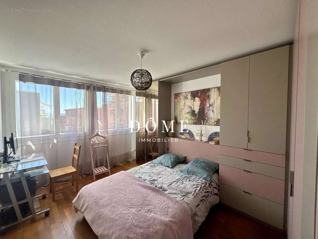 Appartement à CHAMALIERES
