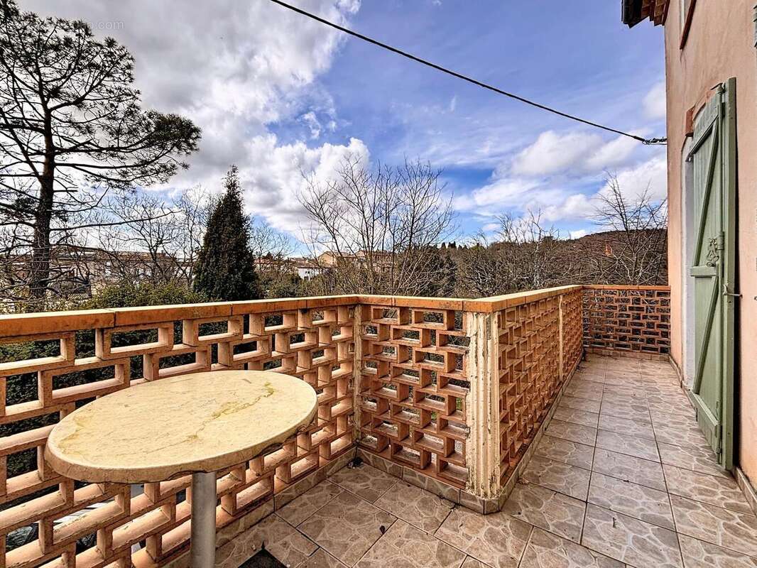 Maison 80 m² à Cenne-Monesties  - photo 7