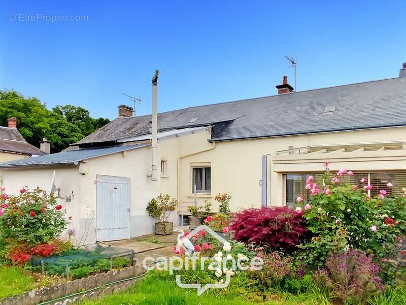 Maison à BESSE-SUR-BRAYE