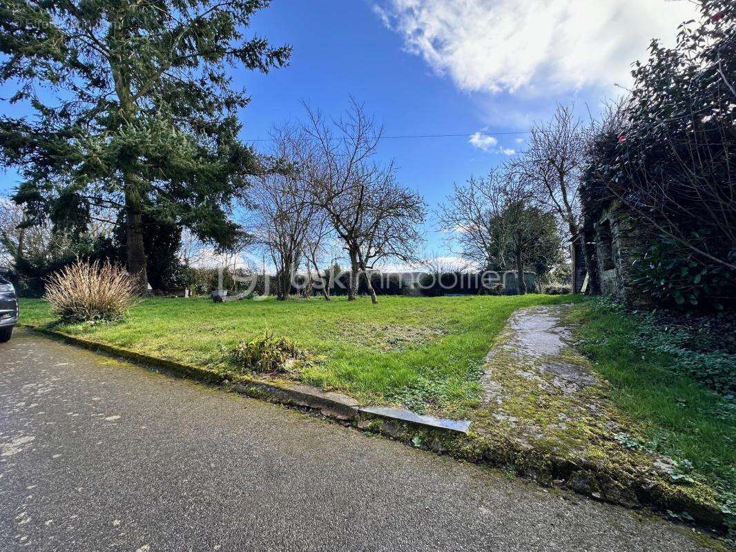 Maison à LA TRINITE-PORHOET