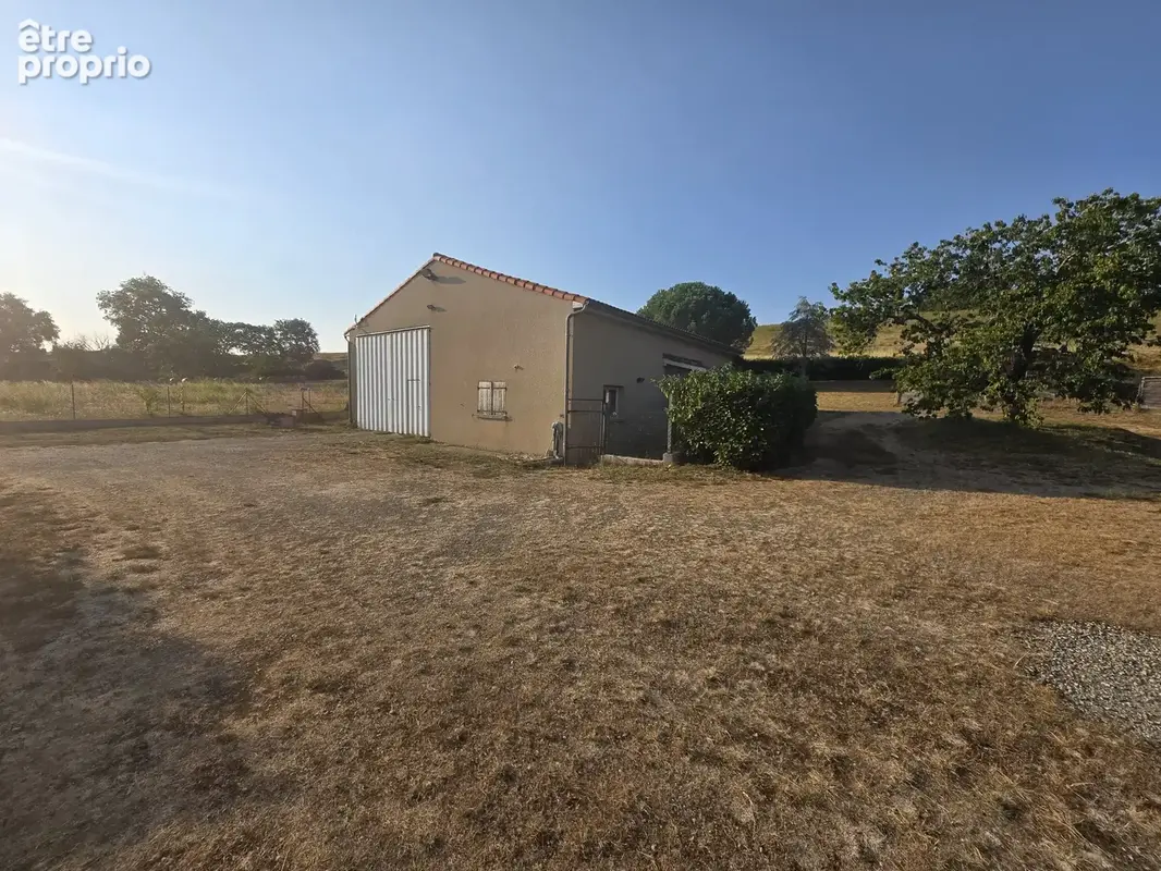 CINTEGABELLE-VILLA 8 pièces 195 m2 et 200 m2 de GARAGE! - photo 15