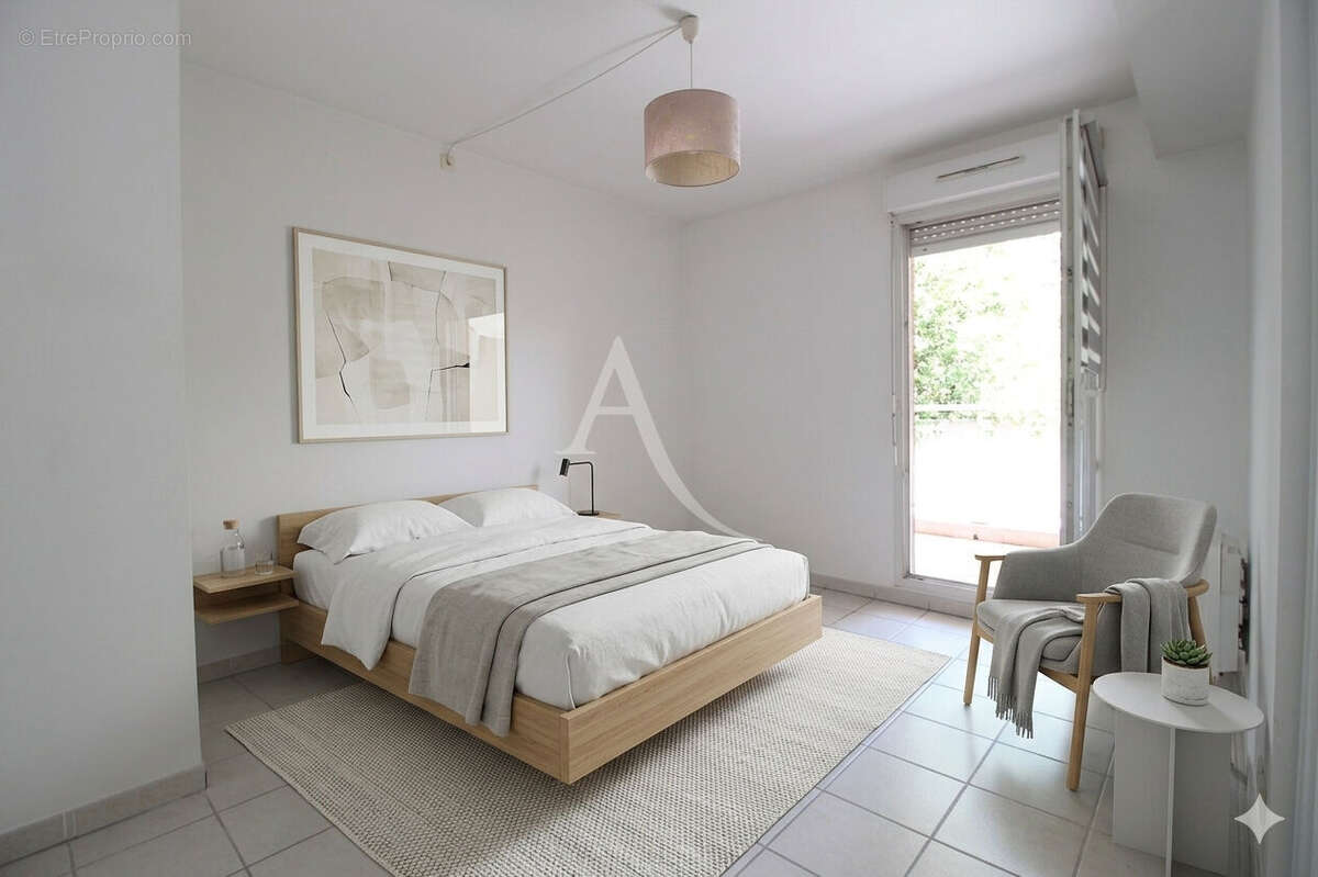 Appartement à MARSEILLE-4E