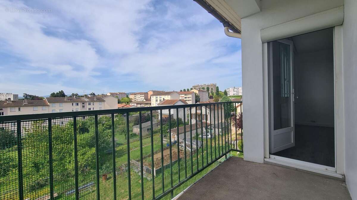 T4 avec balcon + garage + cave - photo 3