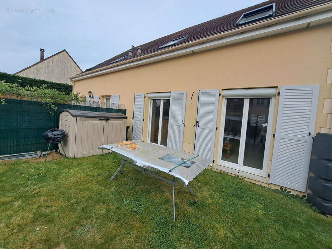 Maison à NEUILLY-EN-THELLE