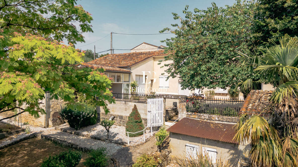 Maison à SIREUIL