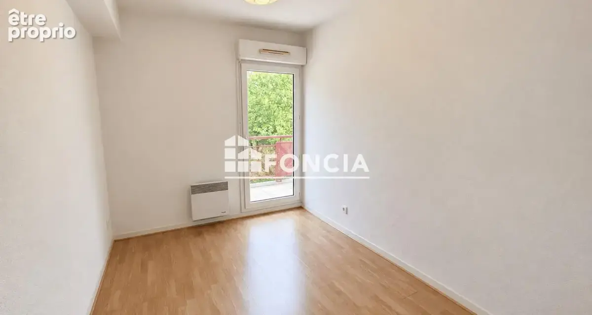 T3 / 2 chambres / Balcon / Garage - photo 6