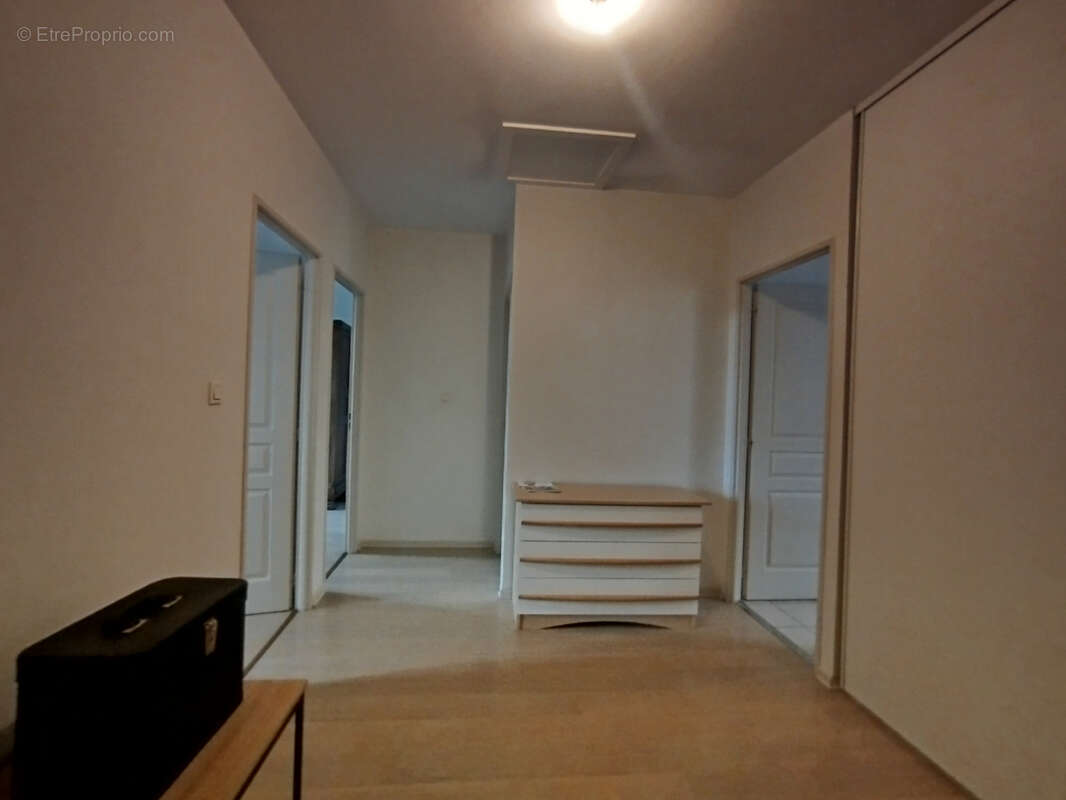 Ensemble immobilier 204m2 habitables - photo 11