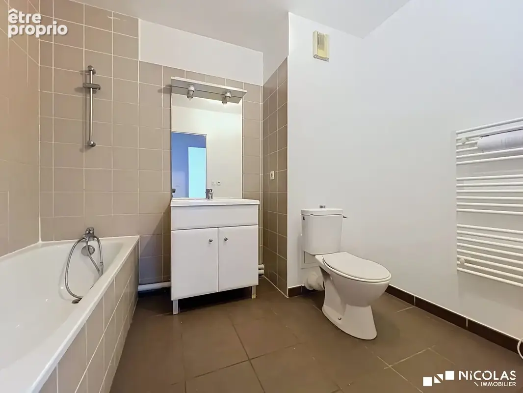 Appartement 1 pièce 33 m² à vendre à Bordeaux (33300) - photo 4