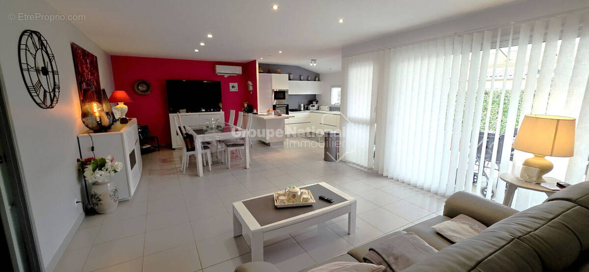 Maison à CAVILLARGUES