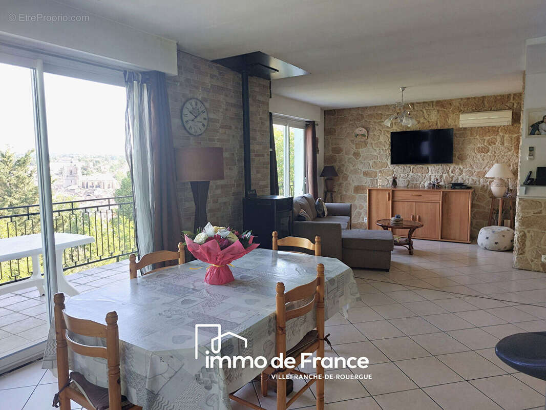 Maison 112 m²  T3/4 avec sous-sol et studio aménagé - photo 2