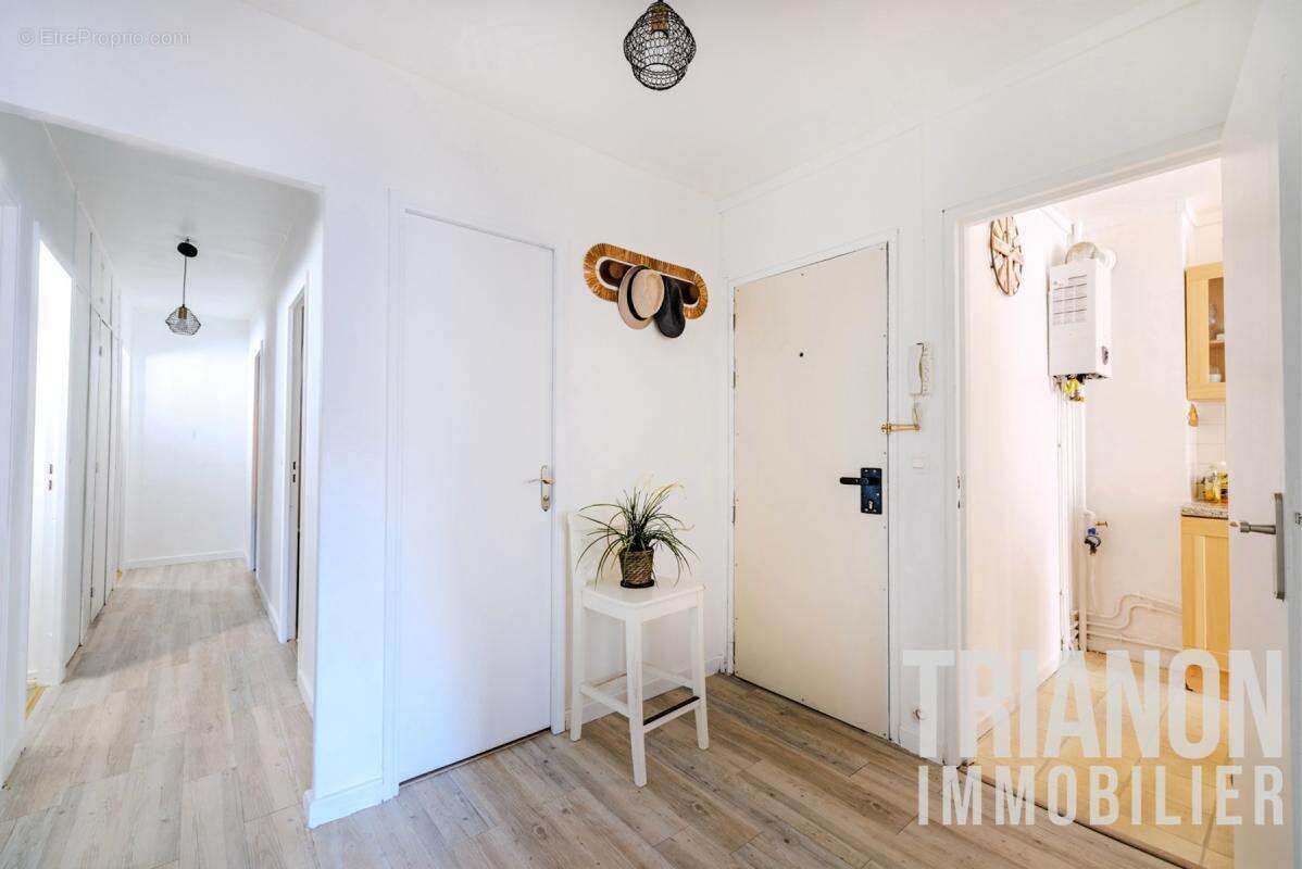 Appartement à POISSY