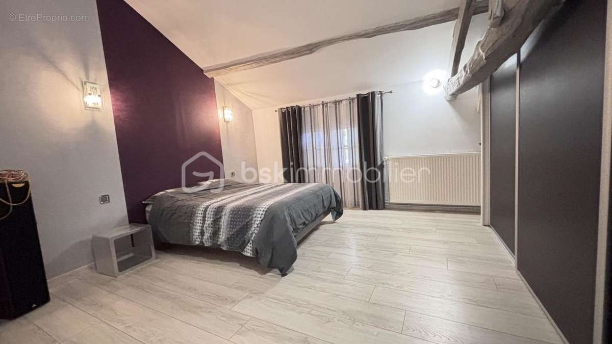 Maison à SAINT-SAUVANT