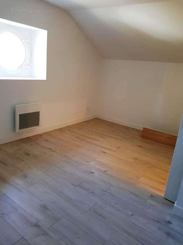 Maison à MIGNALOUX-BEAUVOIR