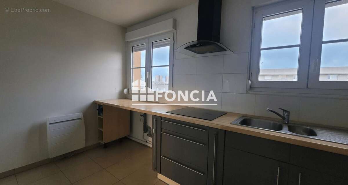 Appartement à BONNEUIL-SUR-MARNE