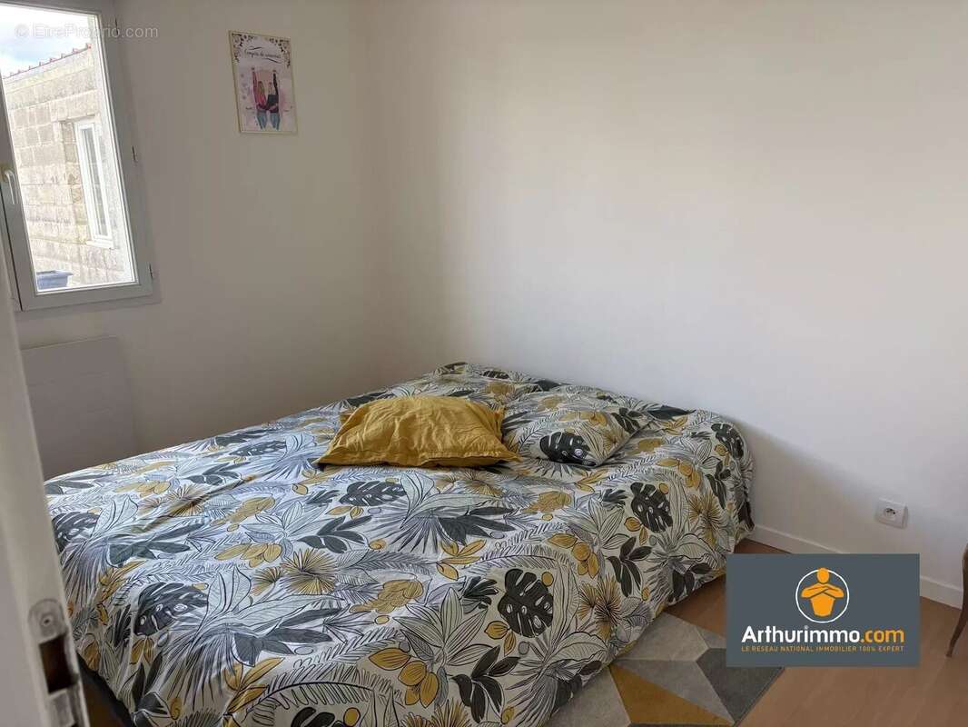 Maison à NEUFCHATEL-SUR-AISNE