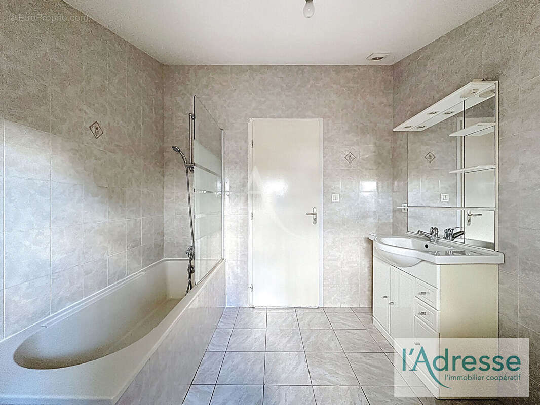 Appartement à AUCAMVILLE