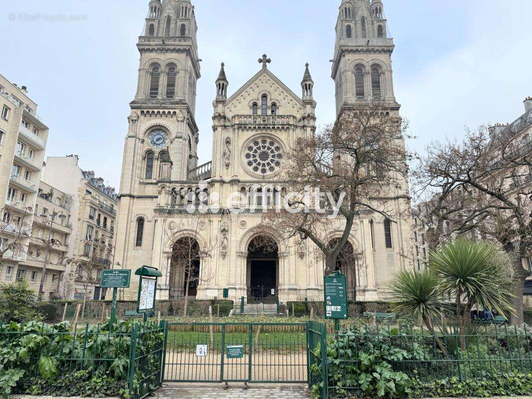 Appartement à PARIS-11E