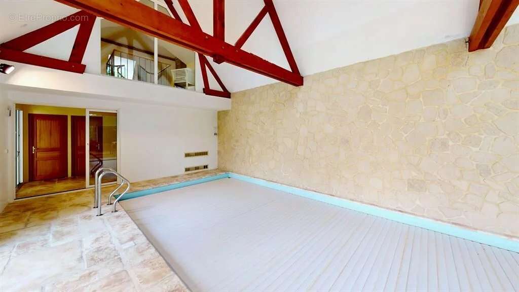 Maison à RAMBOUILLET