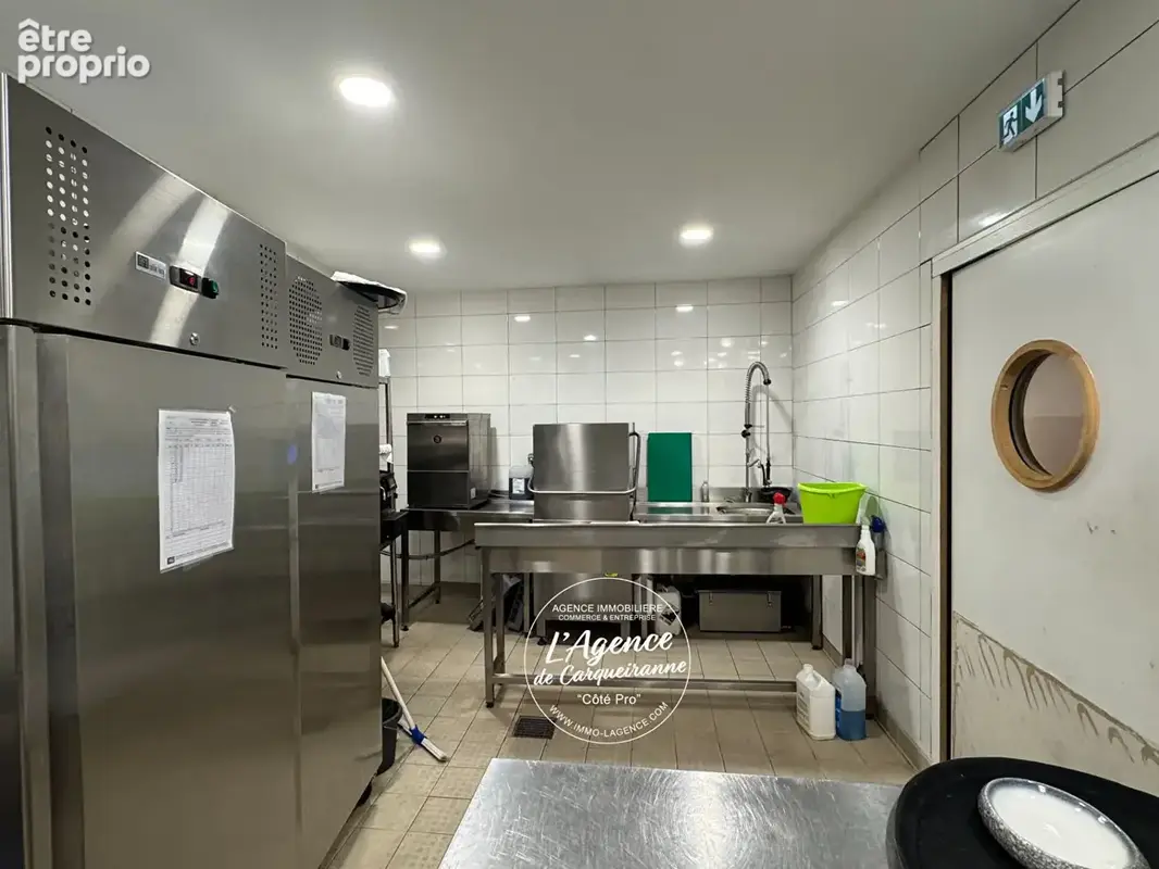 A vendre fonds de commerce restaurant 171 m2 neuf avec cuisine aux normes idealement situe entre pignans et le - photo 16