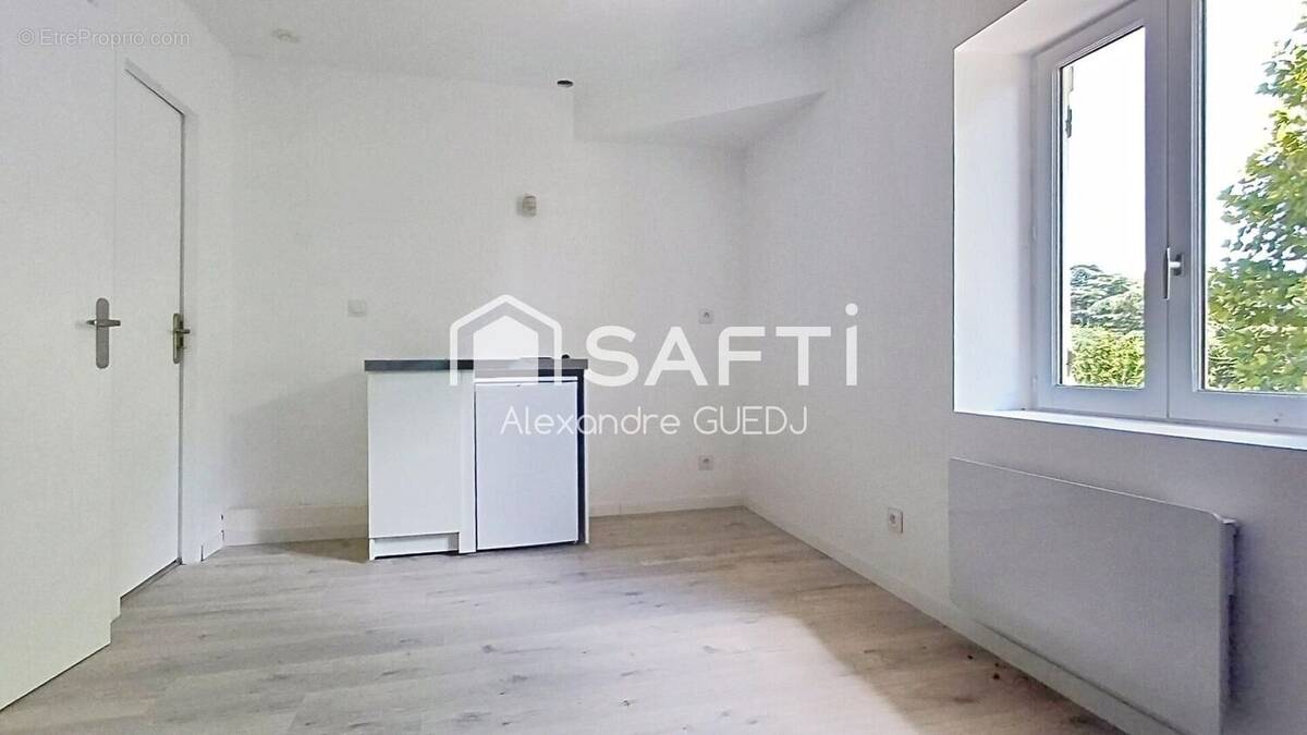 Photo 1 - Appartement à RILLIEUX-LA-PAPE