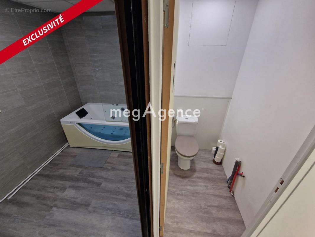 Maison à VILLENEUVE-LE-ROI