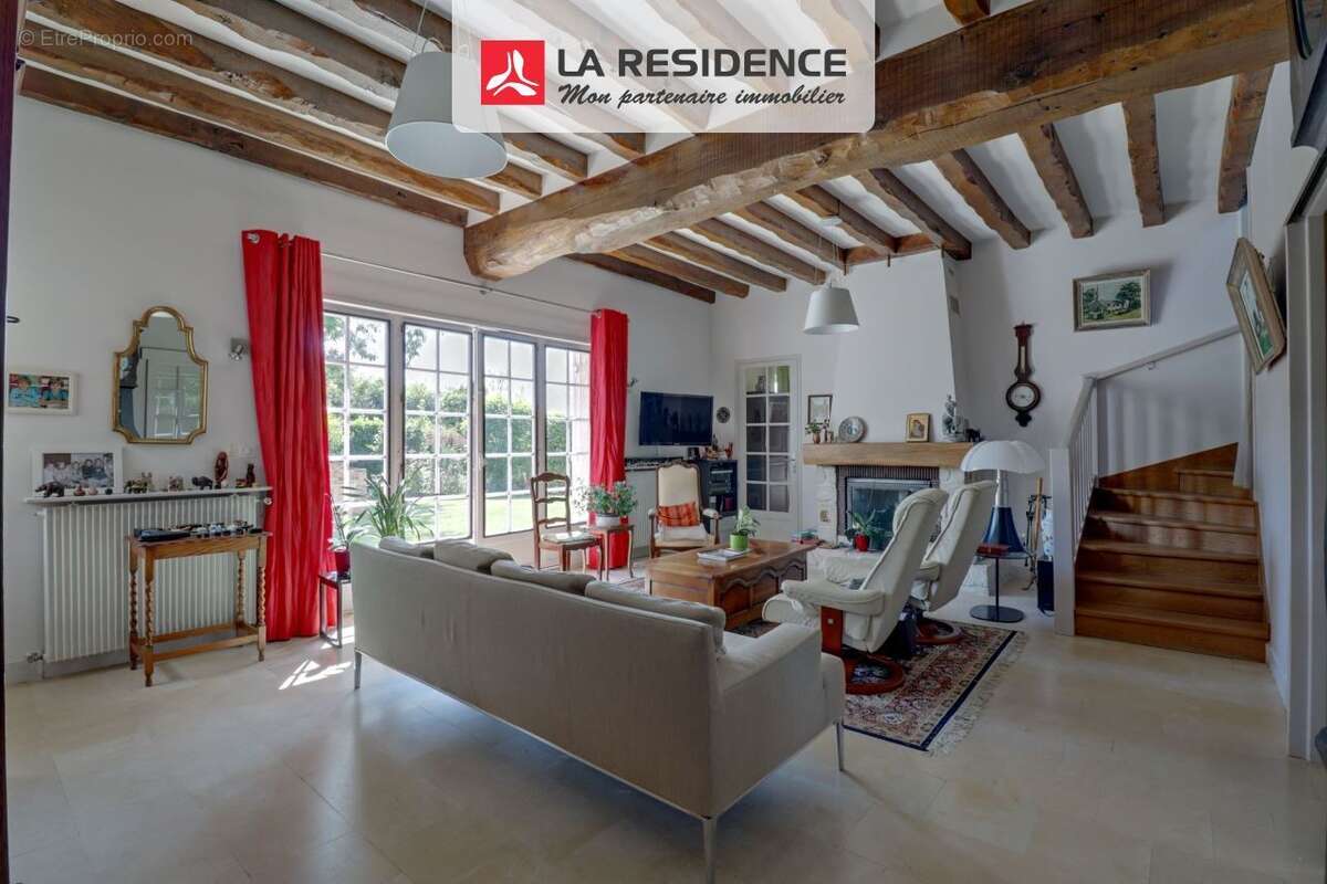 Maison à VILLIERS-SAINT-FREDERIC