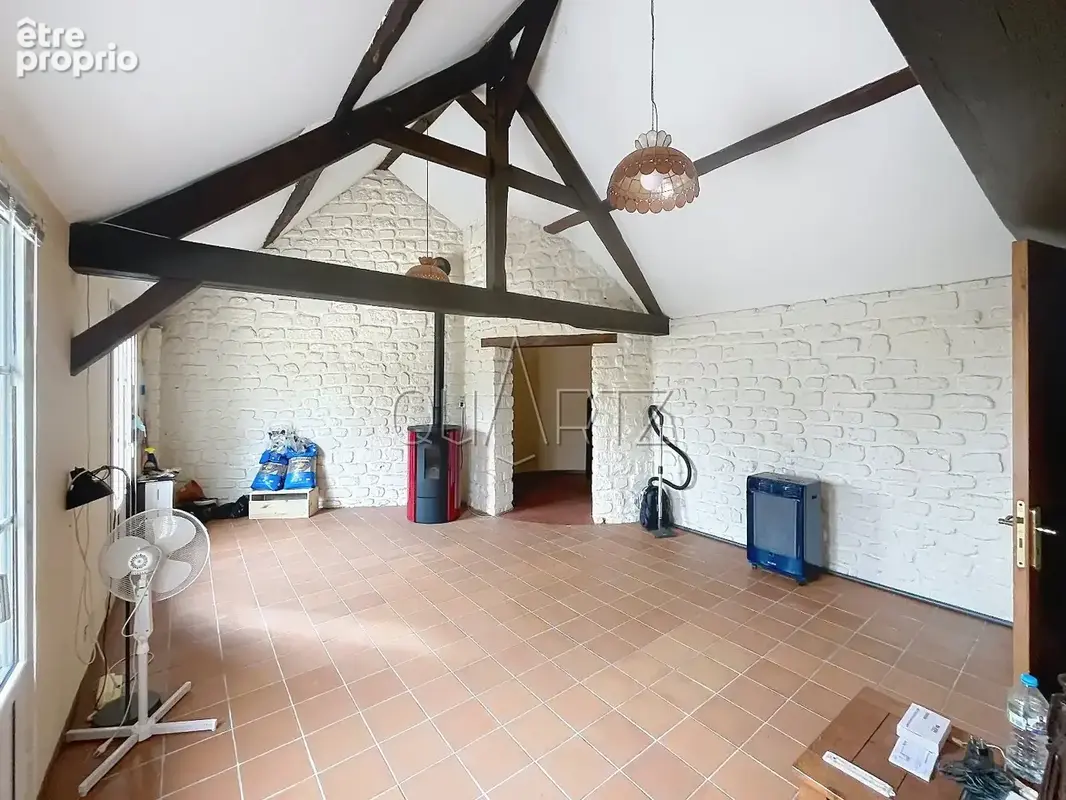 A 5' de Marines propriété composée de deux maisons - photo 17
