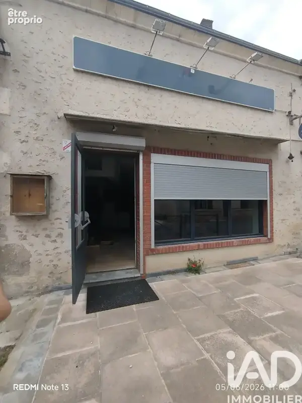 Photo 1 - Commerce à JOSNES