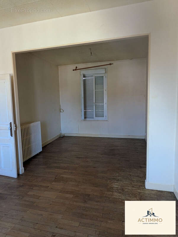 Appartement 75 m² à Migennes  - photo 2