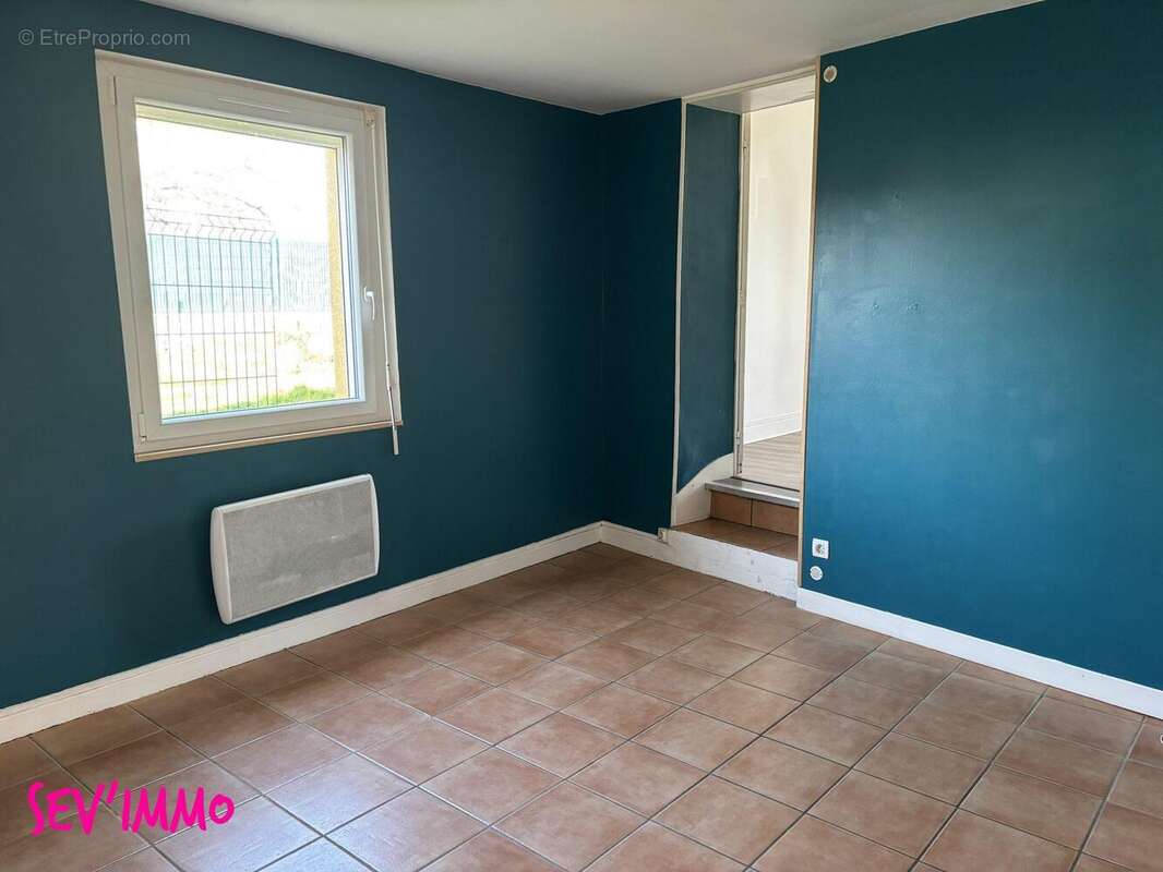 Maison à SAINT-GERMAIN-DES-FOSSES