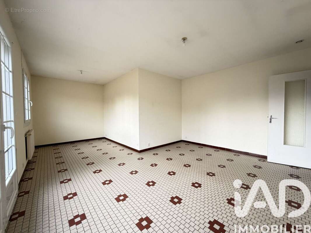 Photo 4 - Maison à AMBARES-ET-LAGRAVE