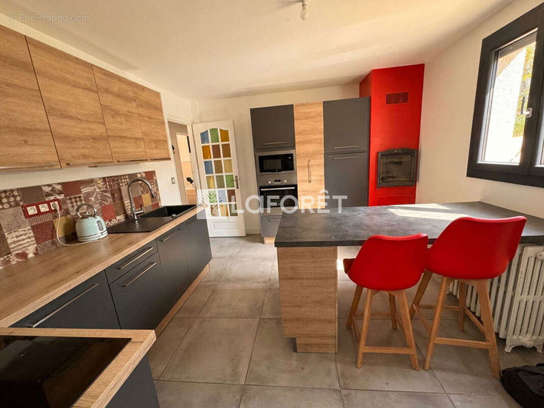 ROUEN Mont Gargan - Maison familiale 4 chambres - garage - terrasse - jardin - photo 3