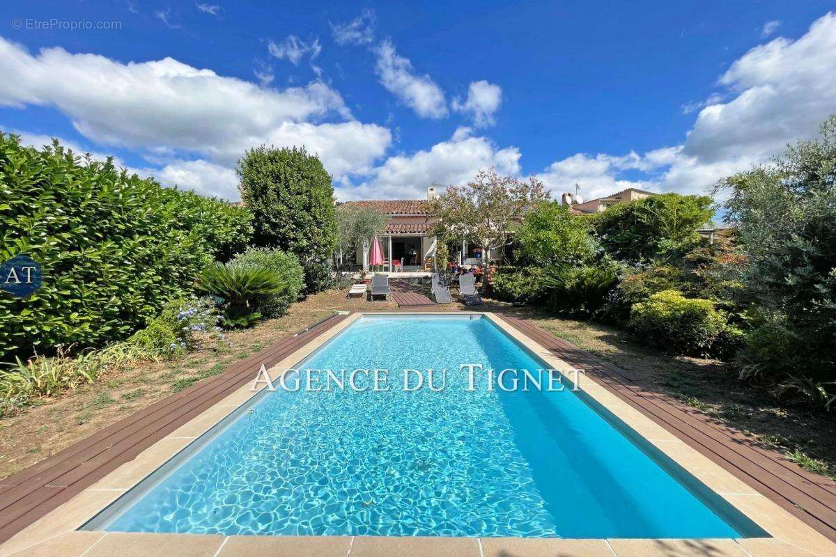 Maison à PEYMEINADE