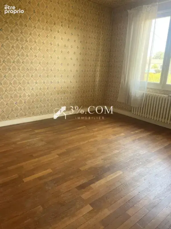 3%. com immobilier à  la villedieu du clain - photo 11