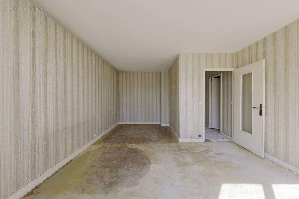 Appartement à LE PLESSIS-TREVISE