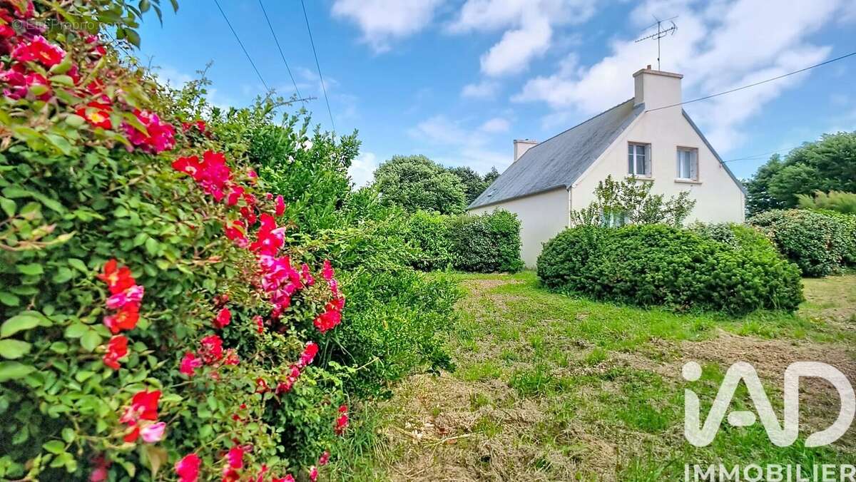 Photo 2 - Maison à POULDREUZIC
