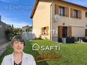 Photo 1 - Maison à CHABONS