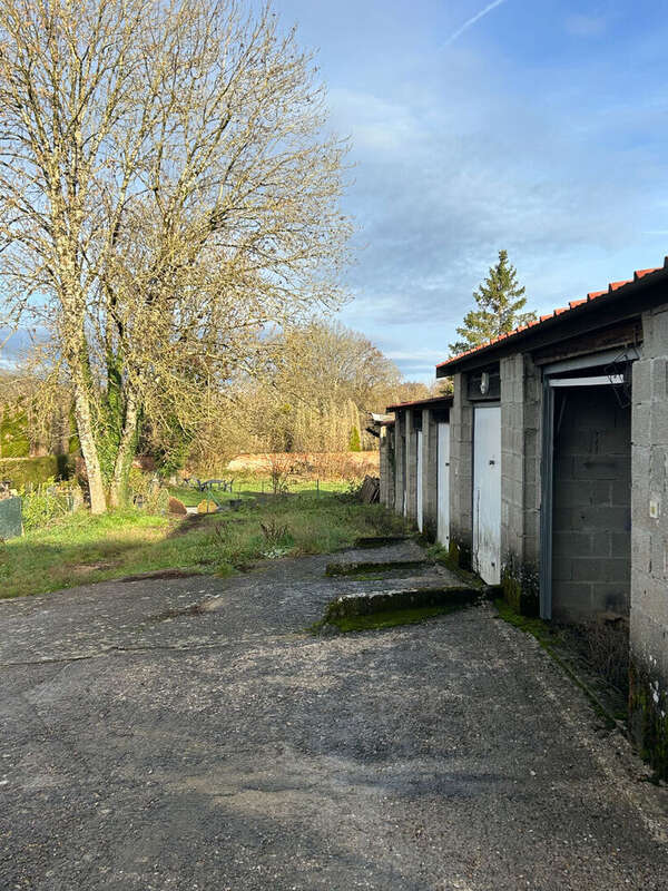 Appartement à COUSANCES-LES-FORGES