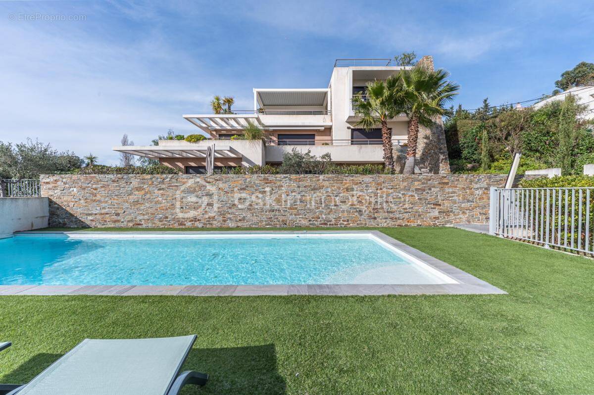 Appartement à SAINT-RAPHAEL