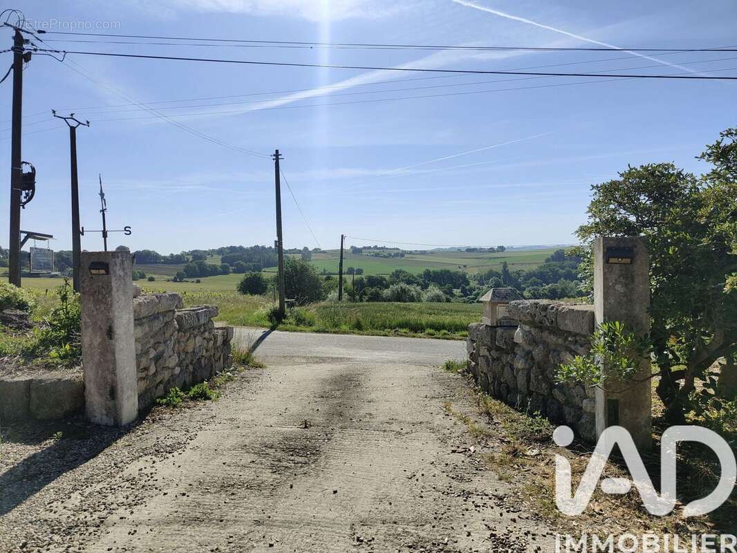 Photo 6 - Maison à XAINTRAILLES