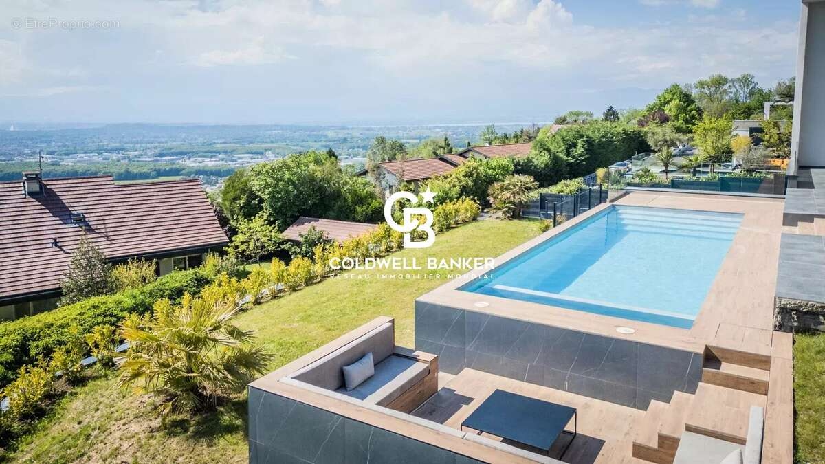 Maison à CRANVES-SALES