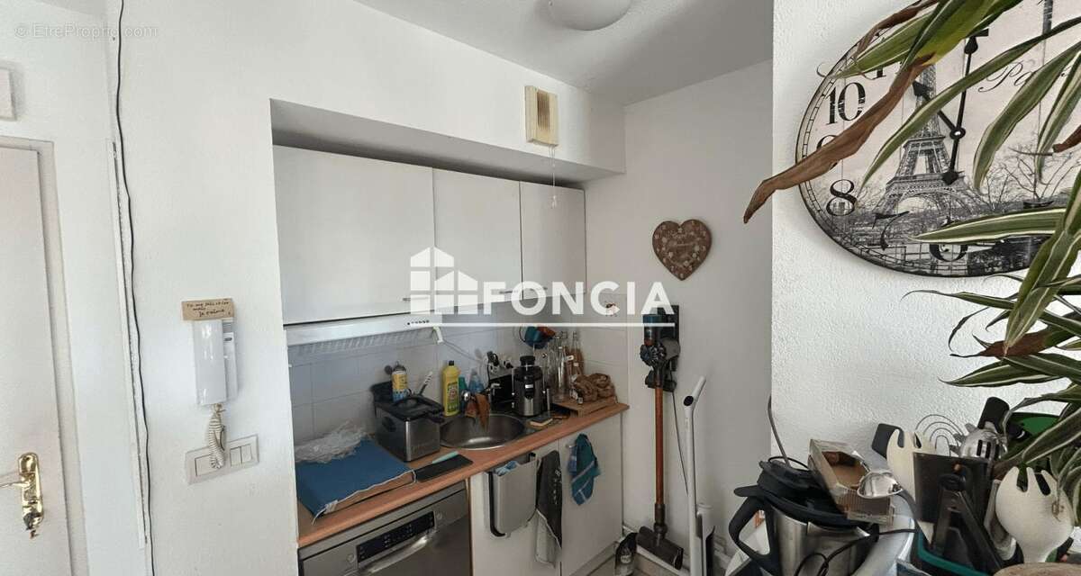 Appartement à VILLENEUVE-LES-AVIGNON