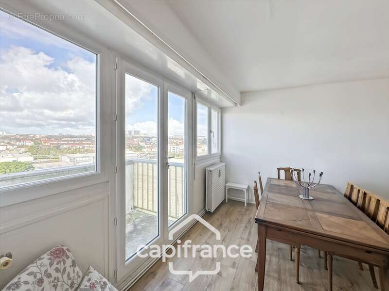 Appartement à LA ROCHELLE