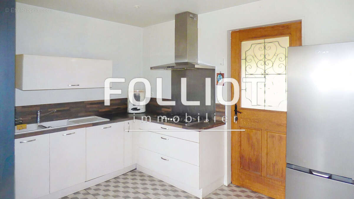 Maison 6 pièces à vendre à Auxais - 199 000 - photo 4